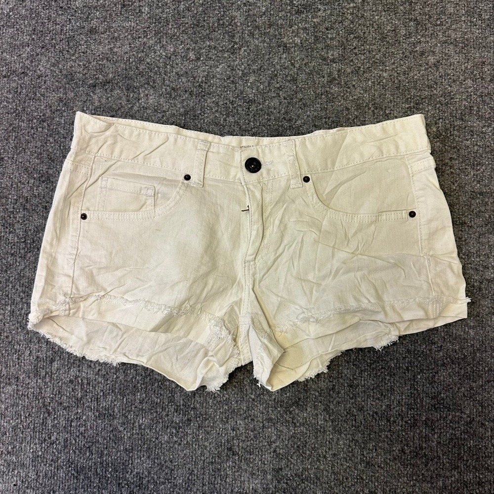 Mossimo Supply Co Shorts Womens Size 11 White Denim Cut Off Raw Hem Casual Fit 6